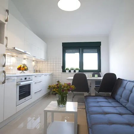 Roses Apartment